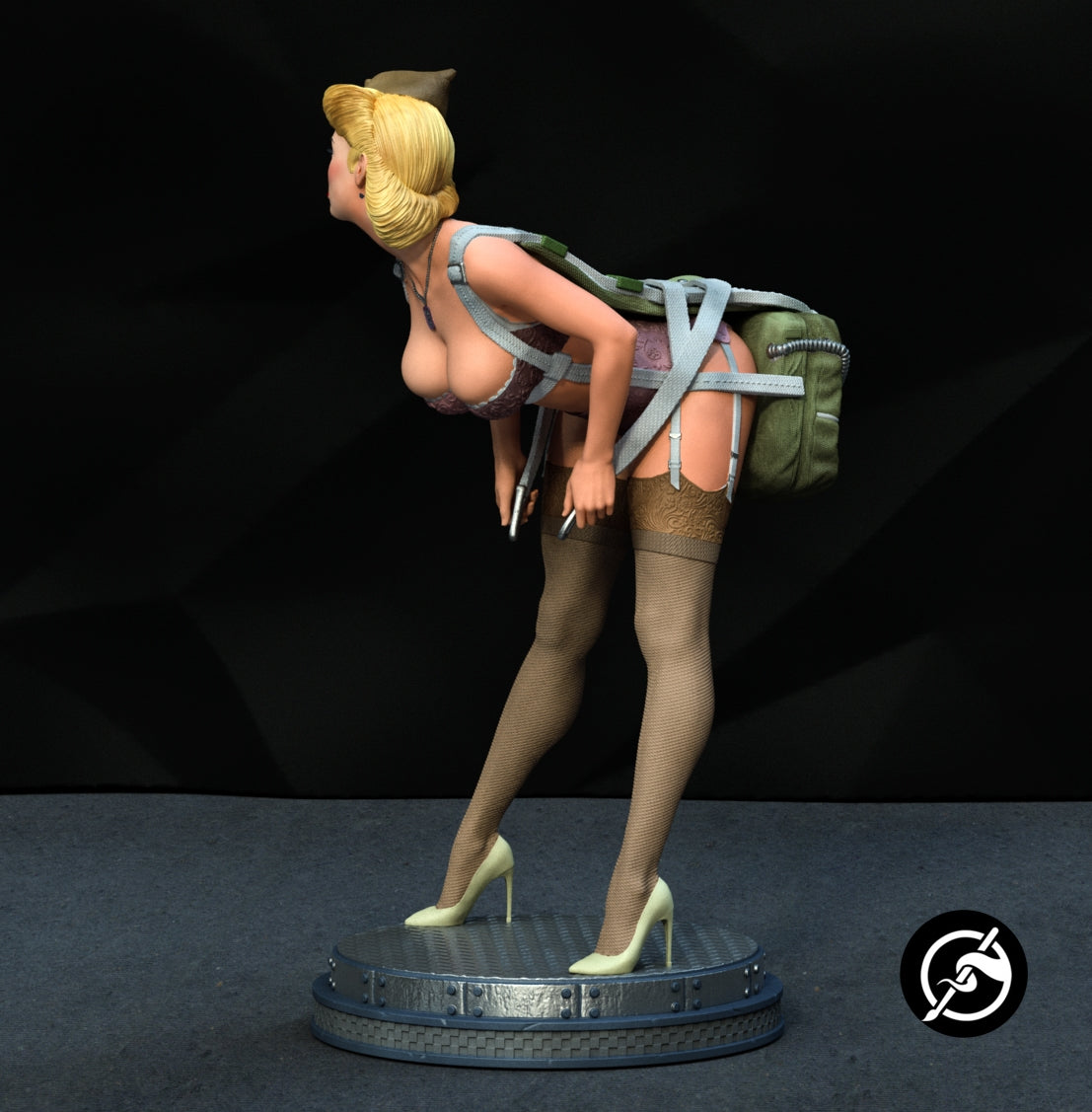 WW2 Pin-up Statue