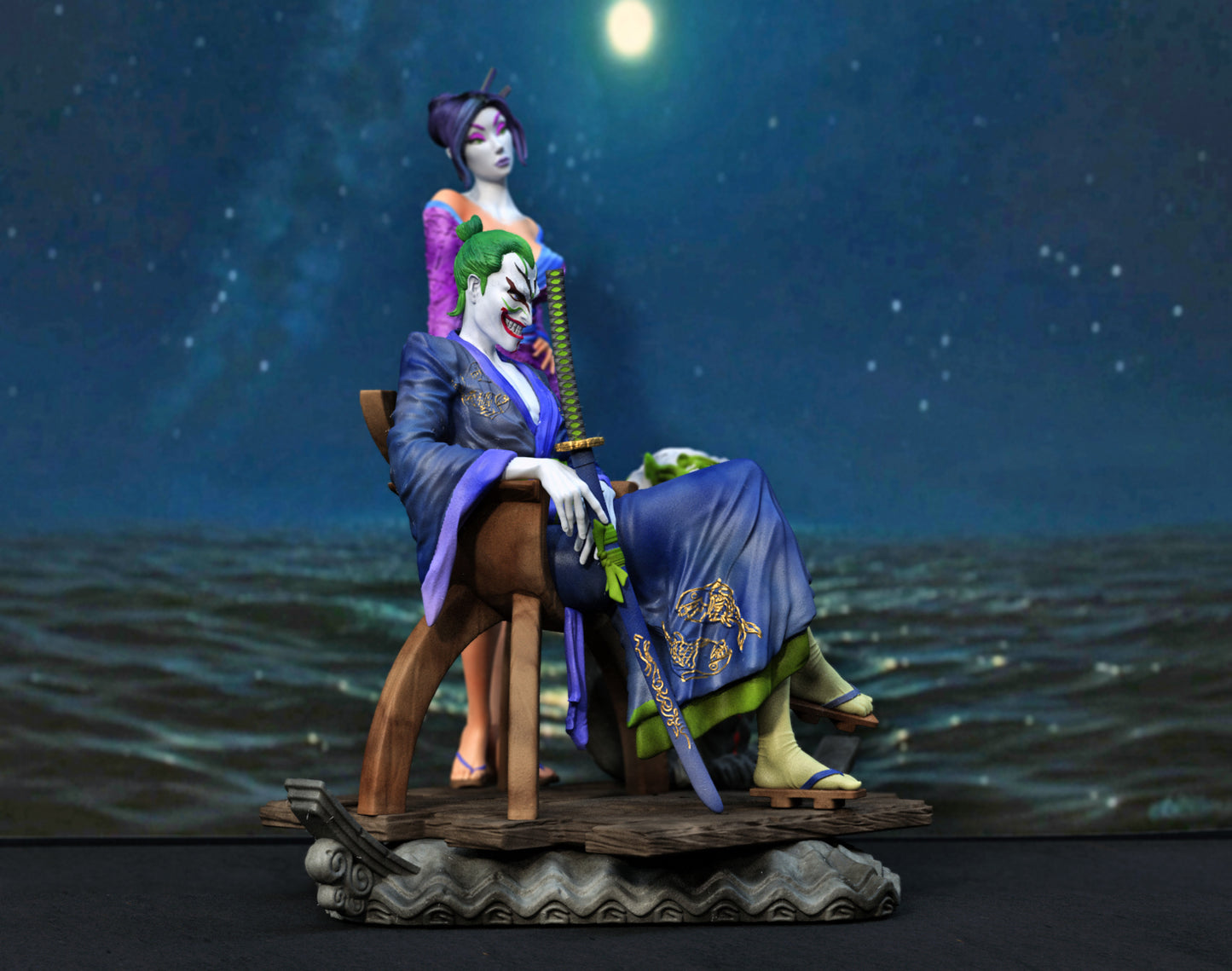Clown & Geisha Statue