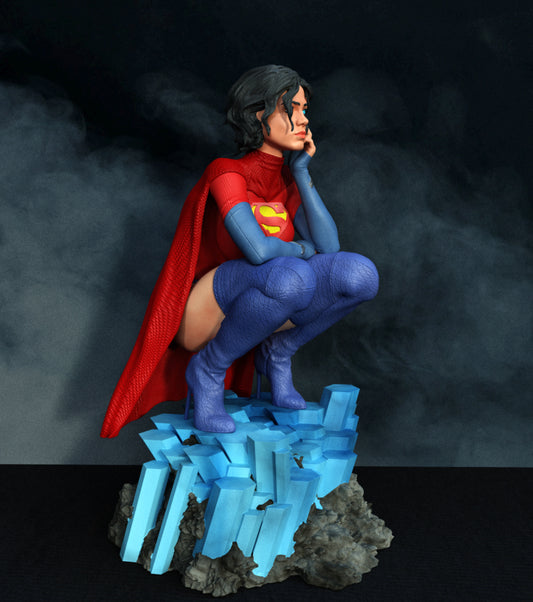 Super Girl Statue 3D-Printed Kit