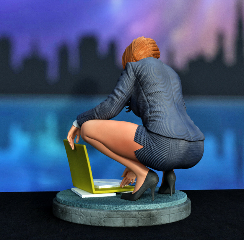 Secretary Statue