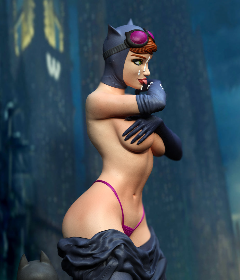 Nightcat Statue