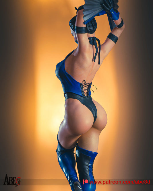 Kitana (MK) Statue