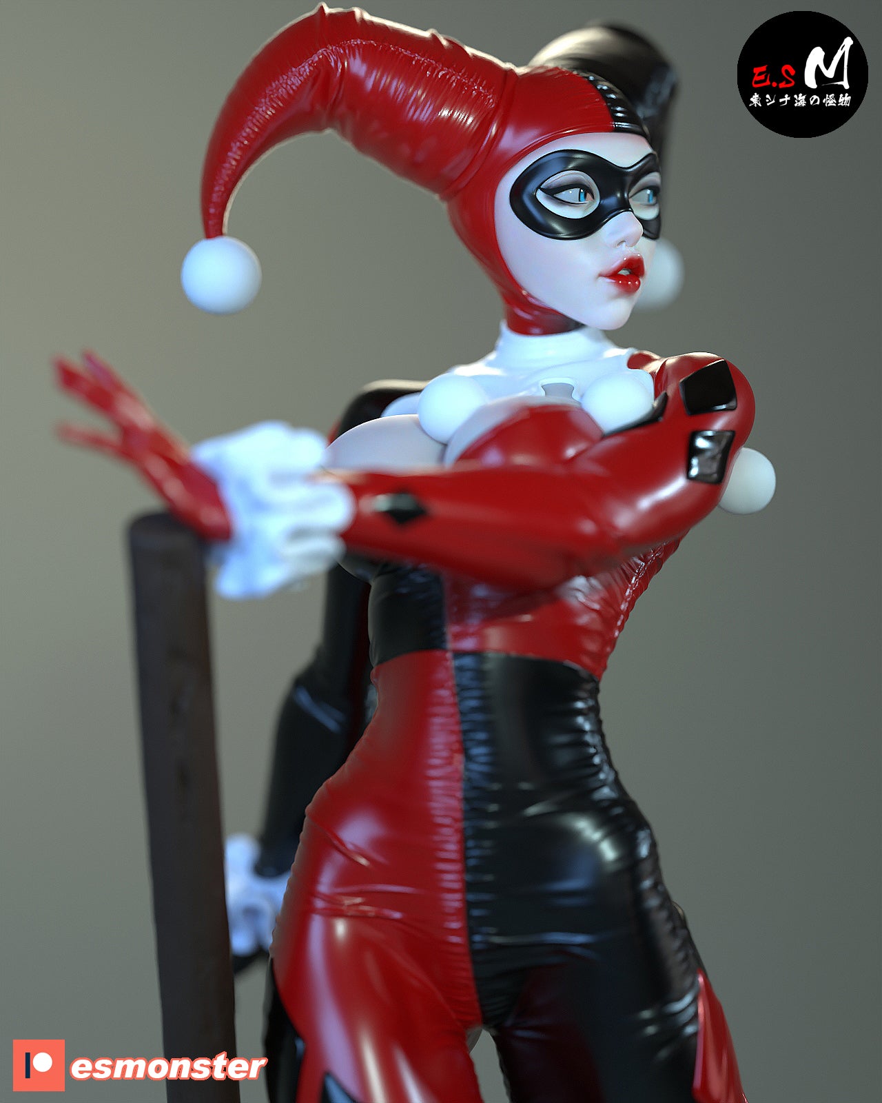 Harley Quinn Statue