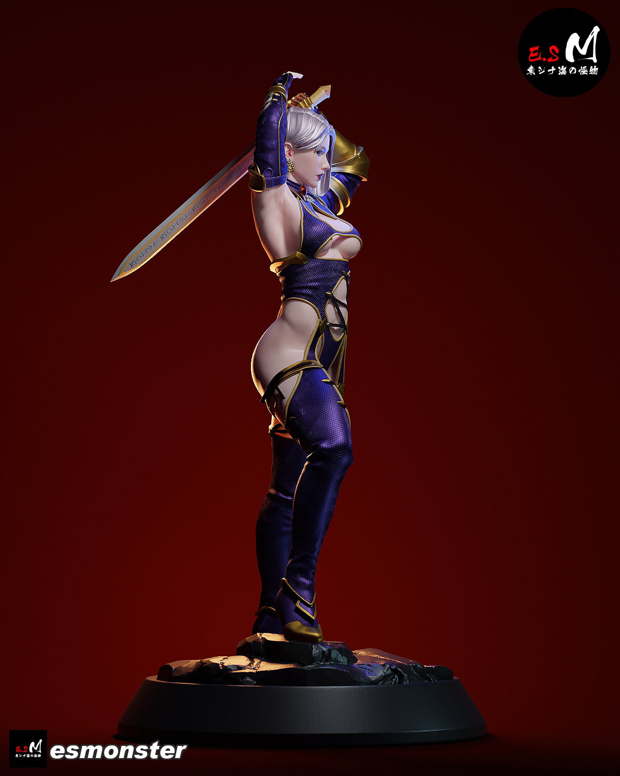 Ivy Statue