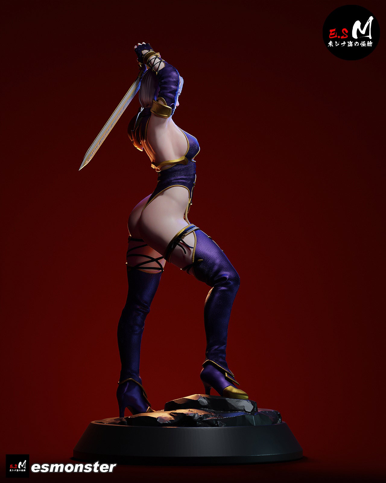 Ivy Statue
