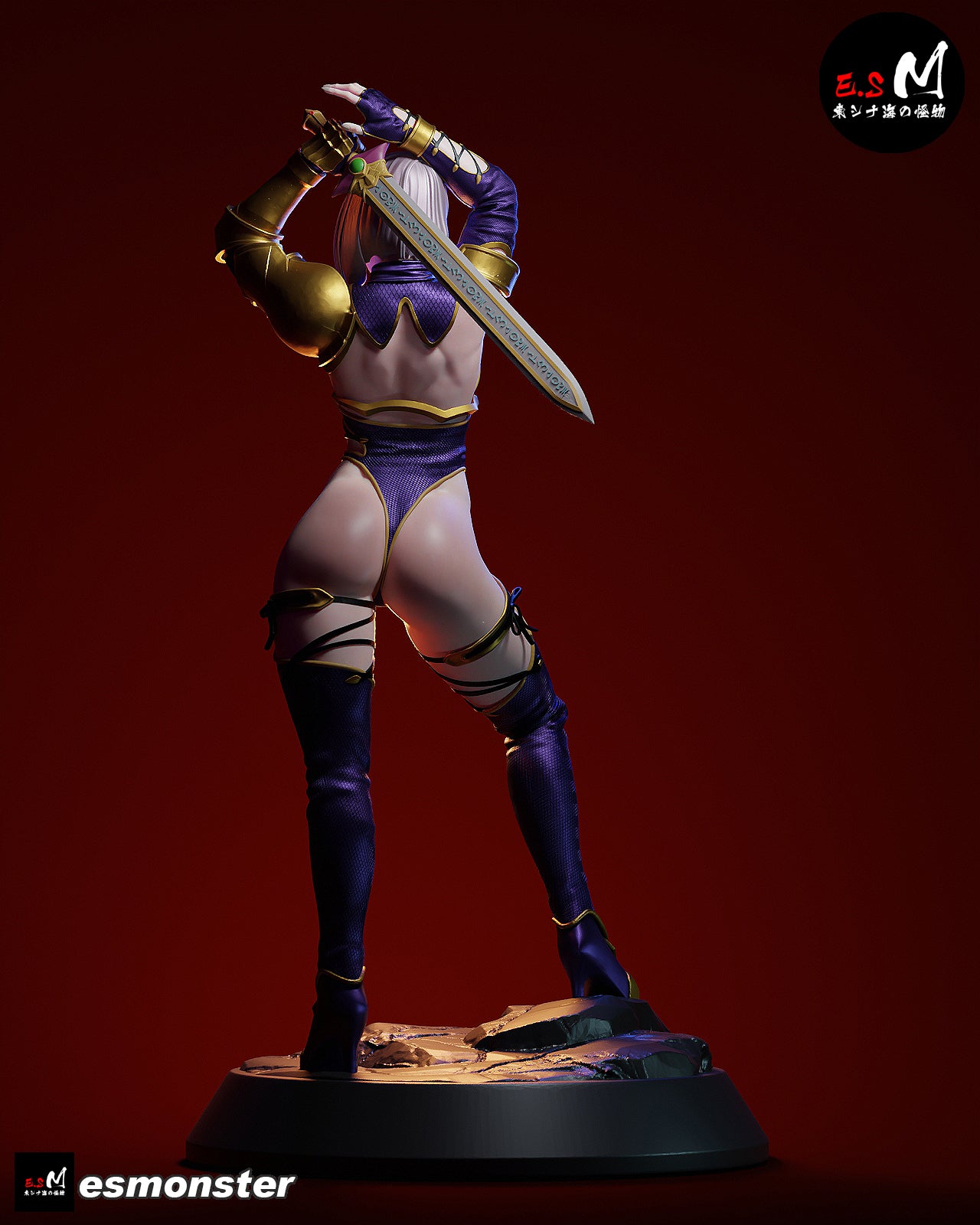 Ivy Statue
