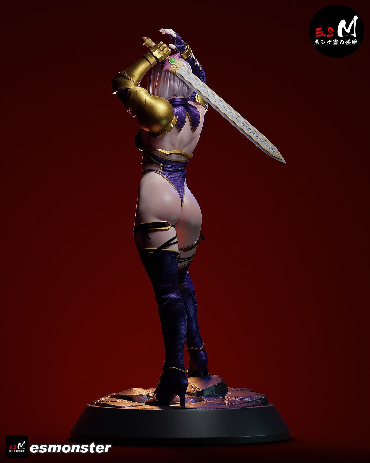Ivy Statue