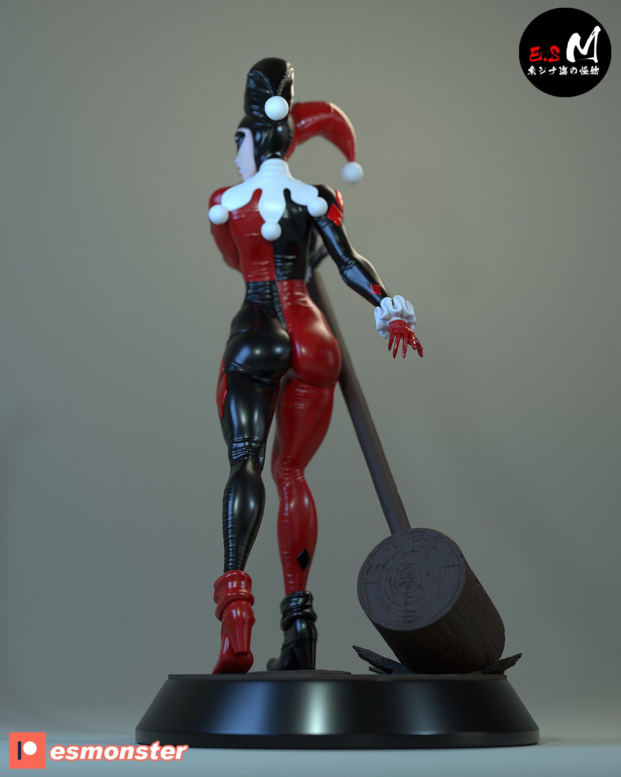 Harley Quinn Statue