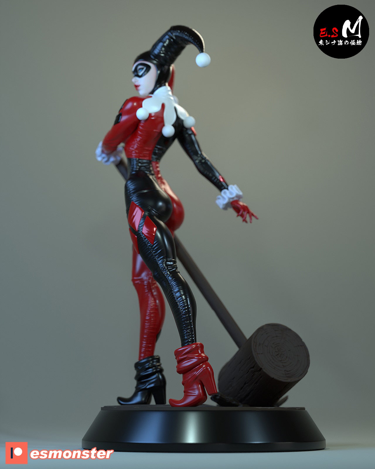 Harley Quinn Statue