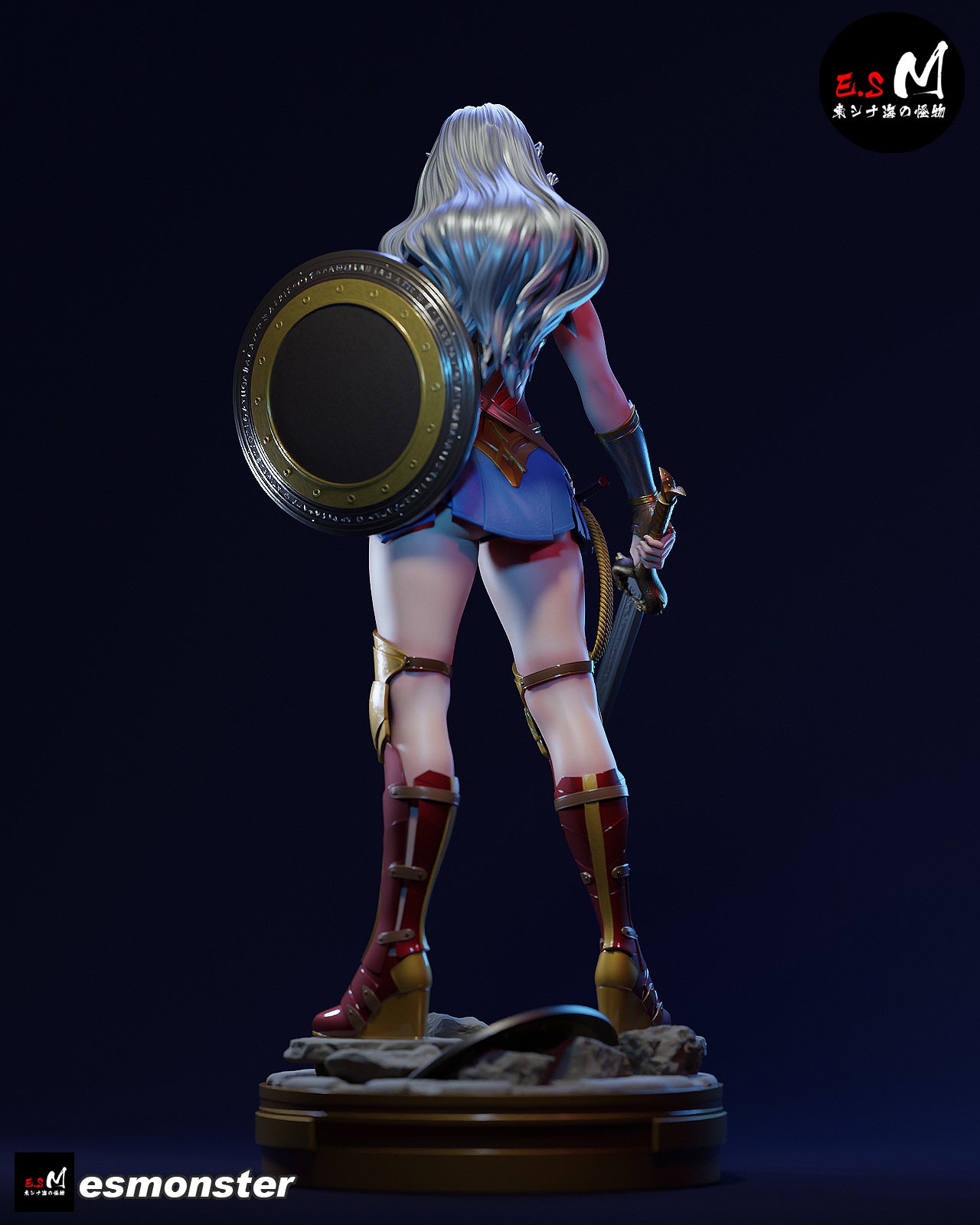 Wonder Woman Statue