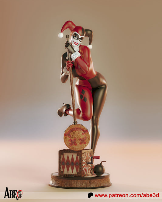 Harley Quinn Statue