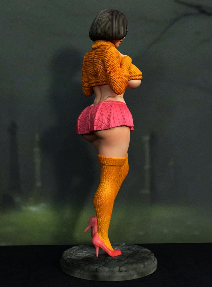 Velma V2 Statue
