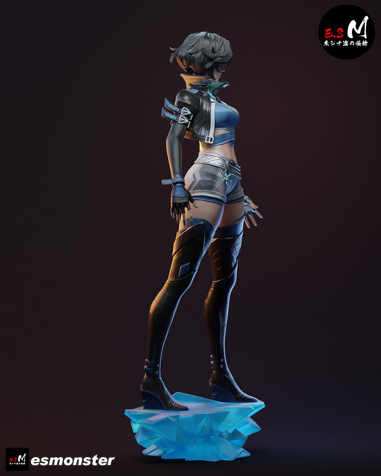 Luna Snow Statue