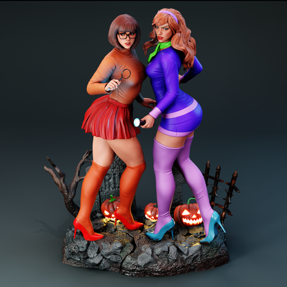 Daphne And Velma Statue