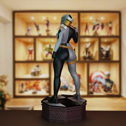 Harley Quinn (White Knight) Statue