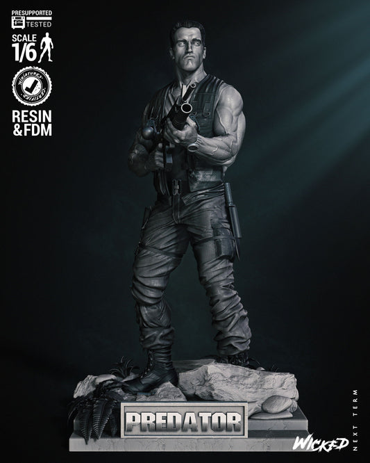 Dutch (Predator) Statue