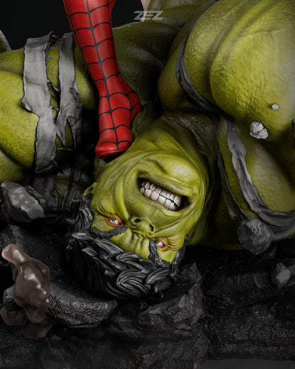 Spiderman VS Hulk Statue 3D-Printed Kit