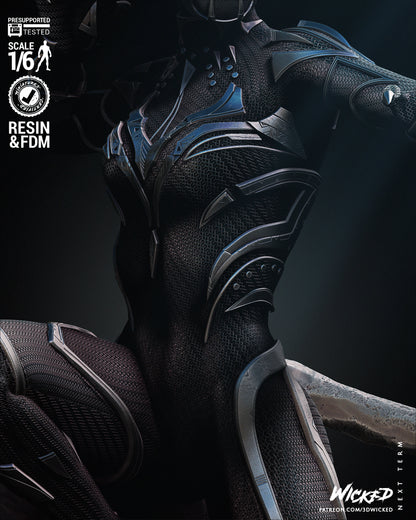 Black Panter Shuri Statue