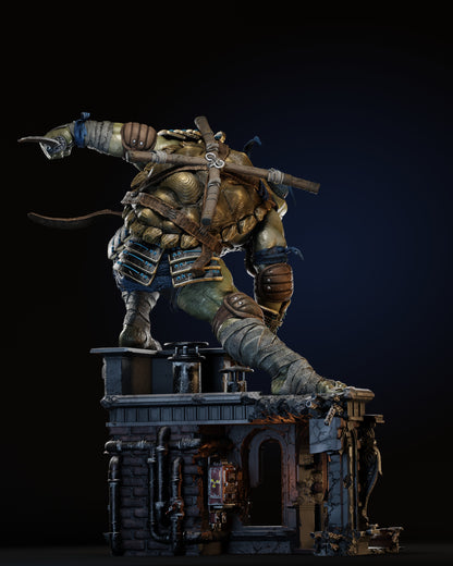 Leonardo Statue