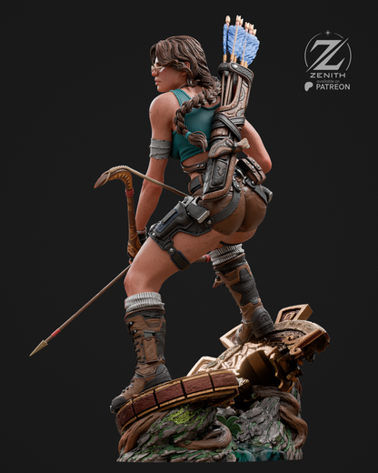 Lara Croft Statue