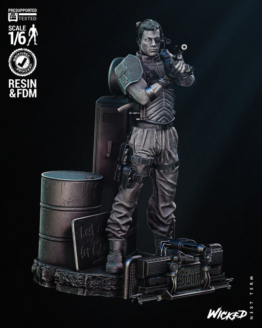 Pvt. Luc Deveraux (Universal Soldier) Statue