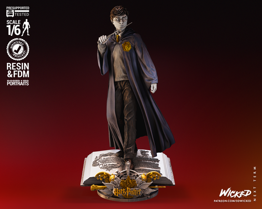 Harry Potter Statue