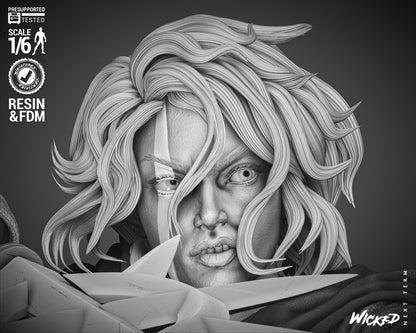 Marvel Quasar Bust