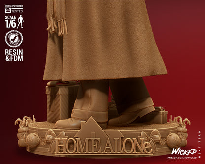 Harry (Home Alone) Statue
