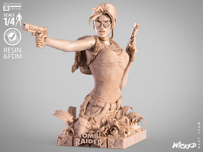 Lara Croft Bust