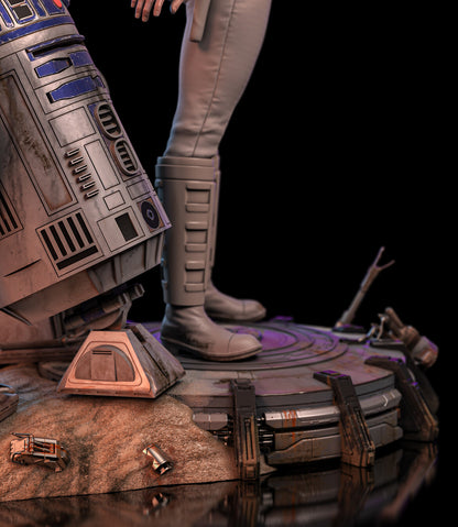 Padme Amidala Statue