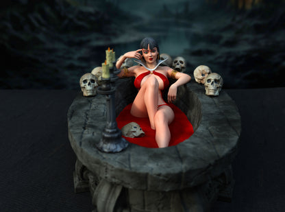 Vampirella Statue