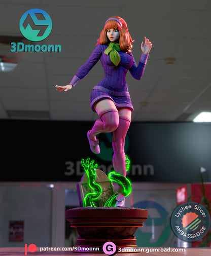 Daphne Statue