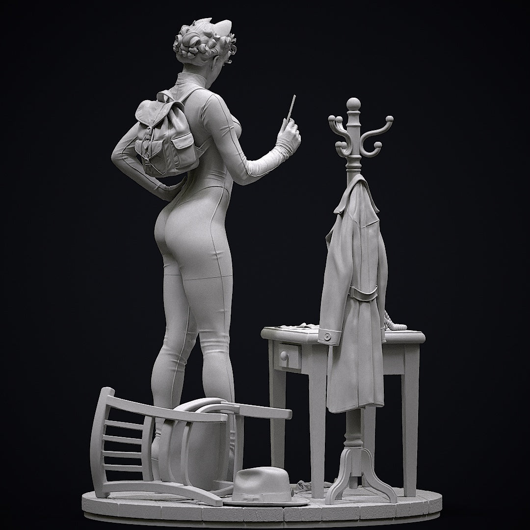 Catwoman Statue 3D-Printed Kit