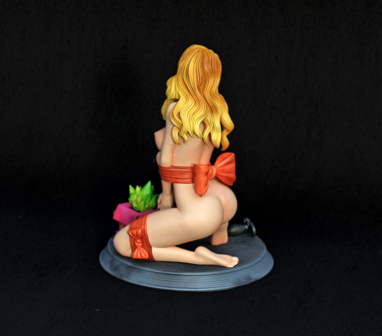 Supergirl Gift Statue 3D-Printed Kit