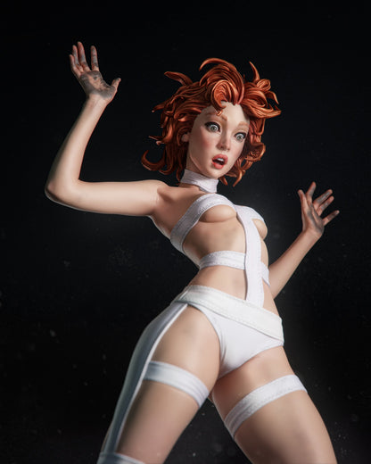 Leeloo Statue