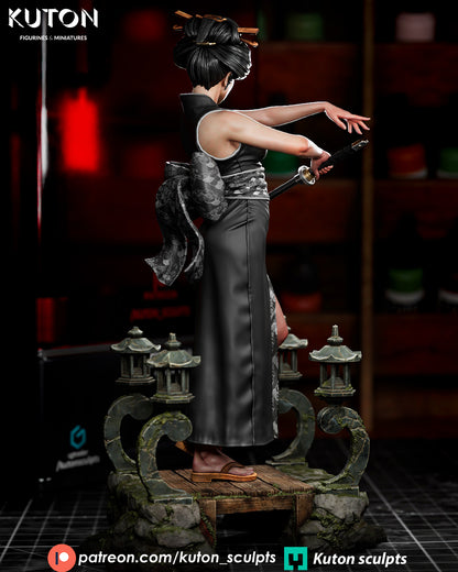 Hoshiko Statue
