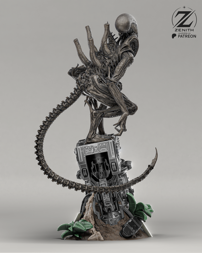 Alien Xenomorph Statue