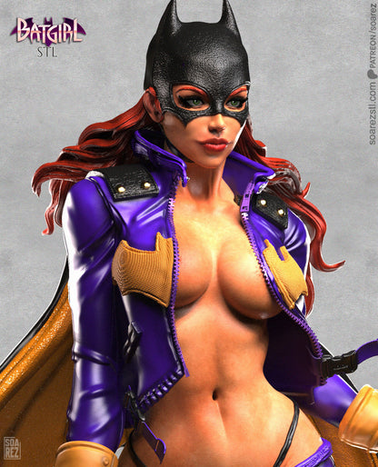Batgirl Statue