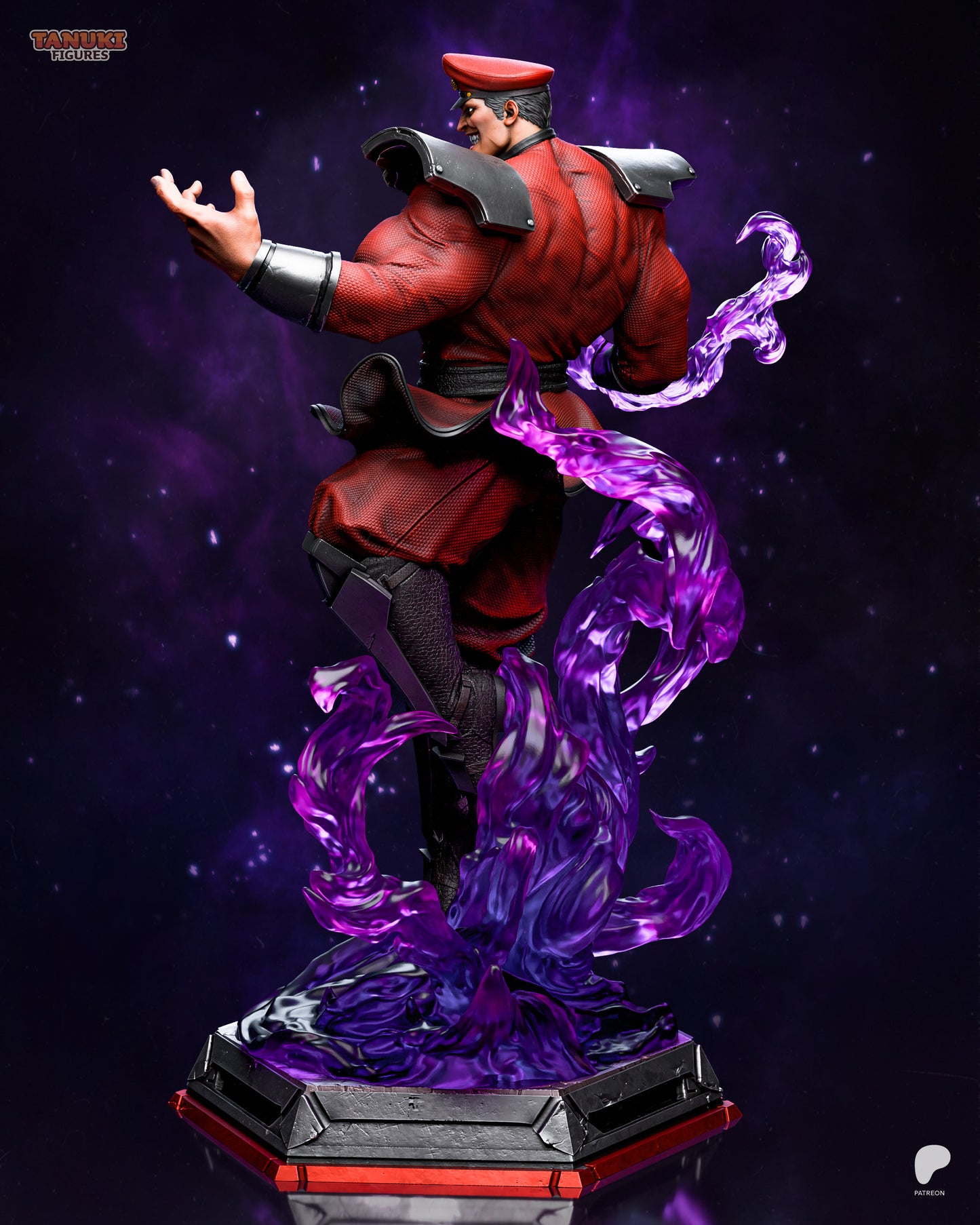 M. Bison - Street Fighter Statue
