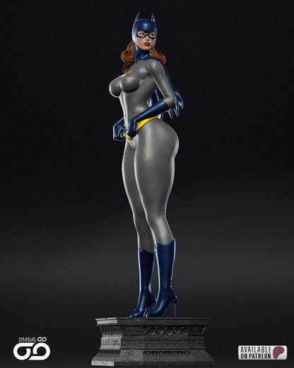 Batgirl Statue