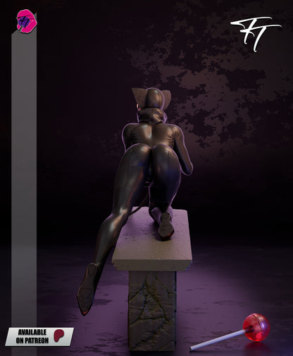Catwoman Statue