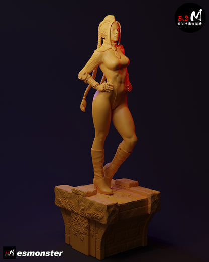 Cammy Statue