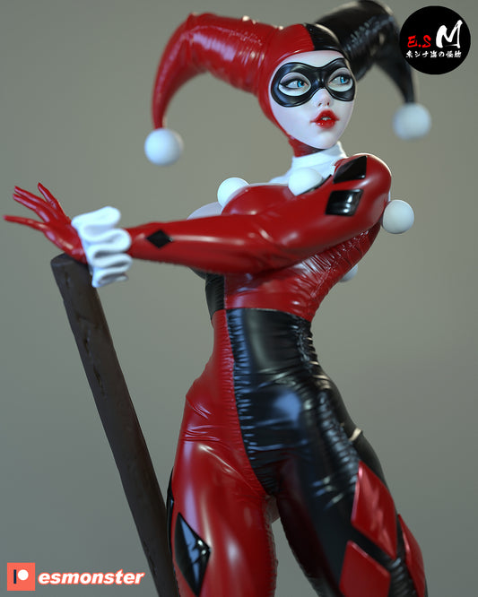 Harley Quinn Statue