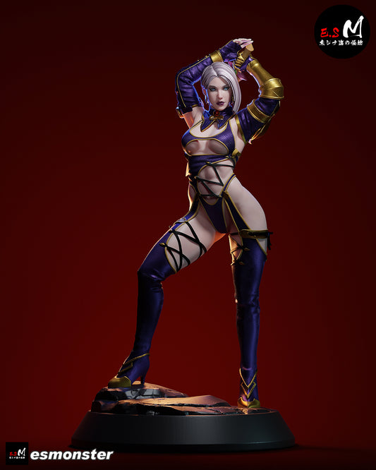 Ivy Statue