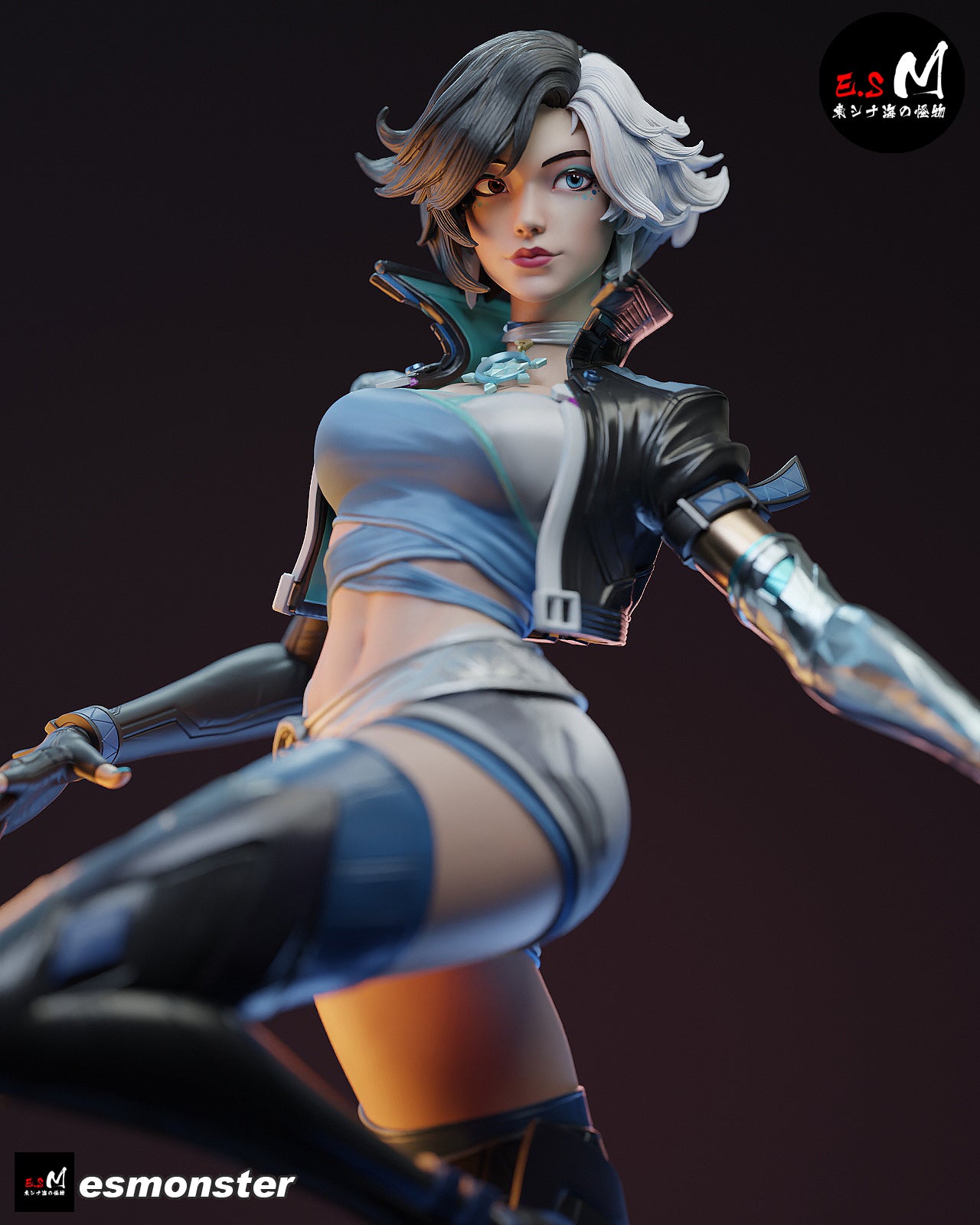 Luna Snow V2 Statue