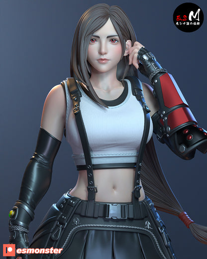 Tifa Lockhart Statue