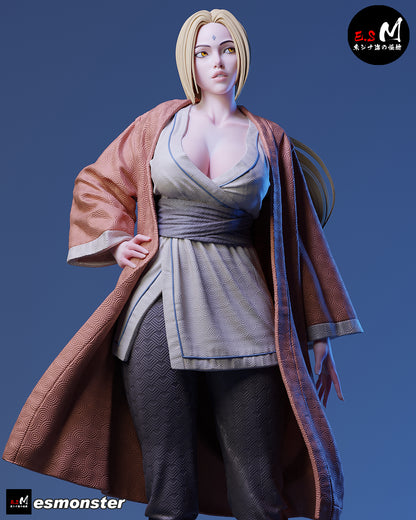 Tsunade Statue
