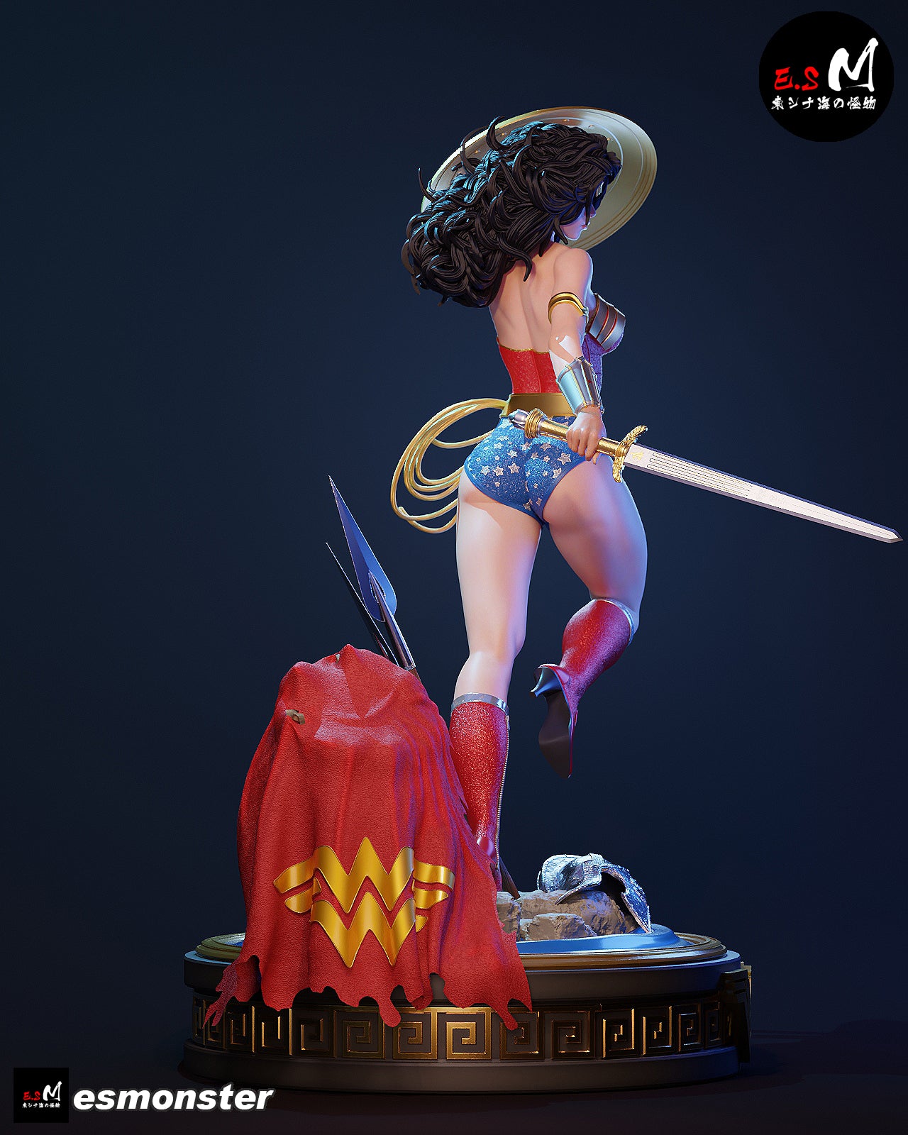 Wonder Woman Statue