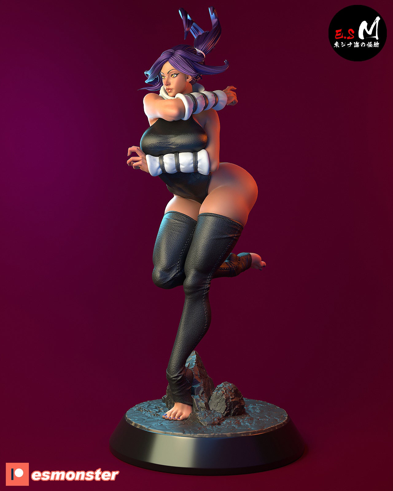 Yoruichi Statue