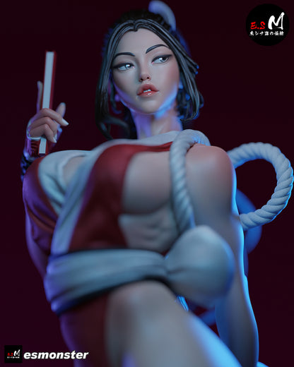 Mai Shiranui Statue